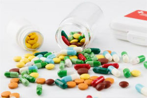 法匹拉韦仿制药获批上市，更多药物“在路上” 